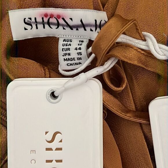 ALMA TUXEDO TROUSER - TURMERIC - Picture 7 of 9